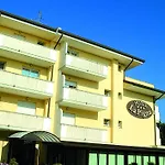 Hotell La Pigna 3*